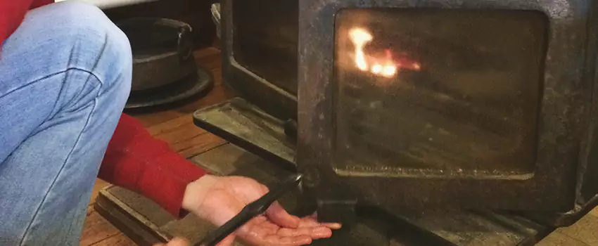 Fireplace Door Installation And Replacement Contractors in Salaberry de Valleyfield, QC