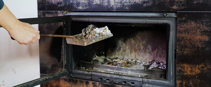 Fireplace Interior Sweeping in lle aux Chats, QC